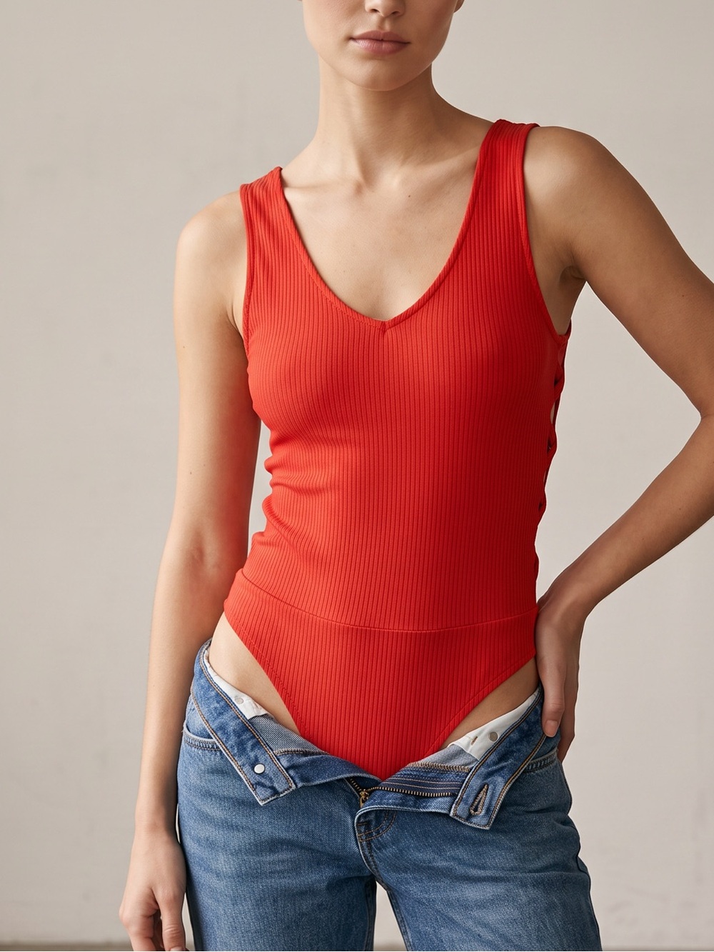 NWT Express x Olivia Culpo Red Ribbed Side Cutout Tank Bodysuit XS